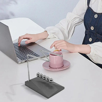 Newton's Cradle Desk Toy